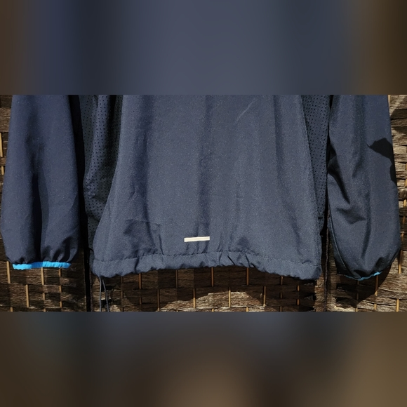 🌟2//40🌟 Fila track jacket - Picture 7 of 11